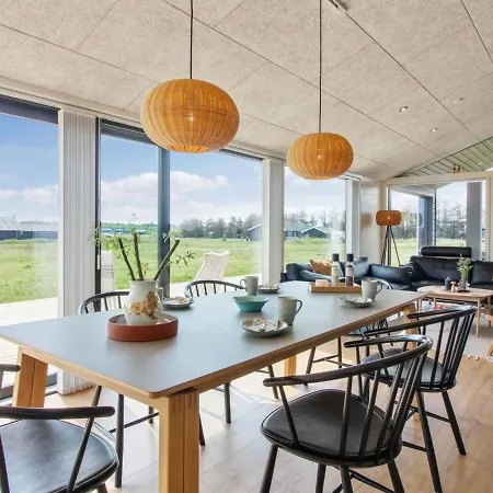Serey - 1-4km From The Sea In Nw Jutland By Interhome Holiday home Lokken