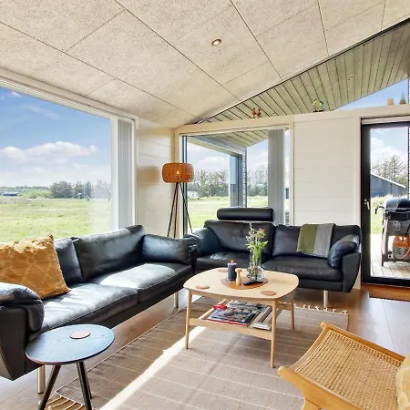 Serey - 1-4km From The Sea In Nw Jutland By Interhome Holiday home Lokken