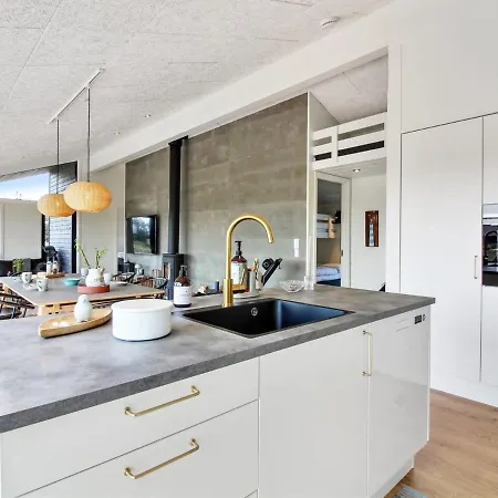 Holiday home Serey - 1-4km From The Sea In Nw Jutland By Interhome Lokken