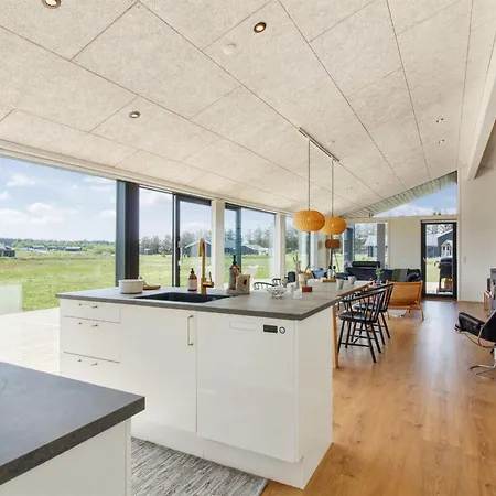 Serey - 1-4km From The Sea By Interhome *